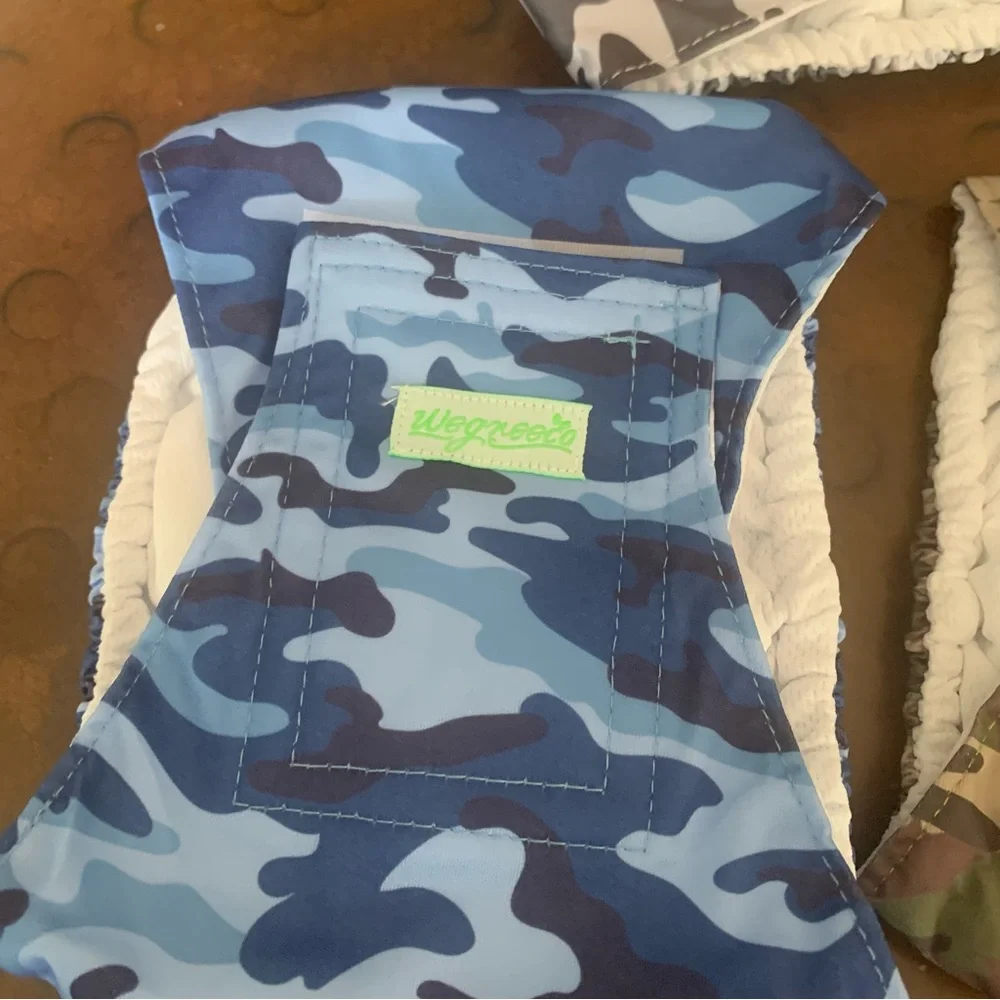 Dog Diapers Reusable pkg of 3 Camo Velcro closure New